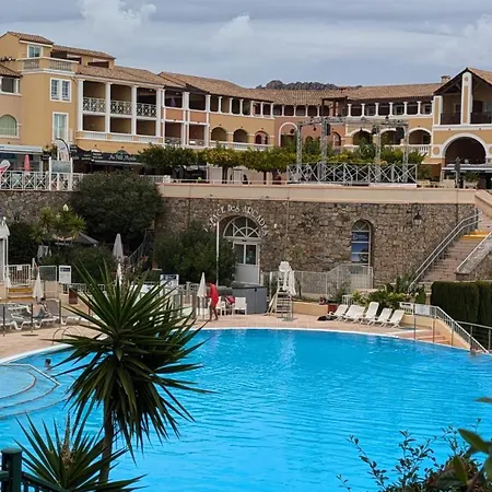 Rez De Jardin 4 Personnes Cap Esterel
