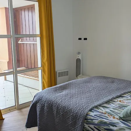 Rez De Jardin 4 Personnes Cap Esterel Saint-Raphaël