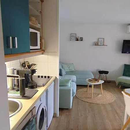 Rez De Jardin 4 Personnes Cap Esterel Lejlighed