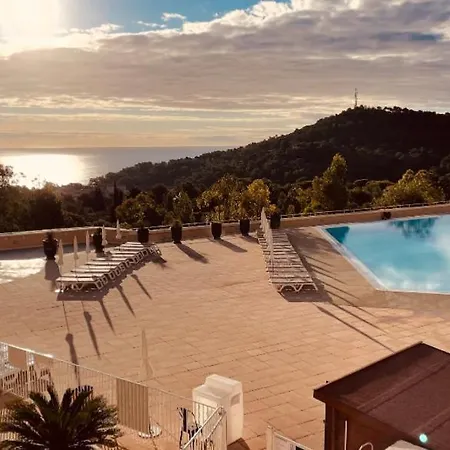Rez De Jardin 4 Personnes Cap Esterel