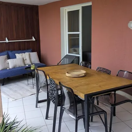 Rez De Jardin 4 Personnes Cap Esterel Lejlighed