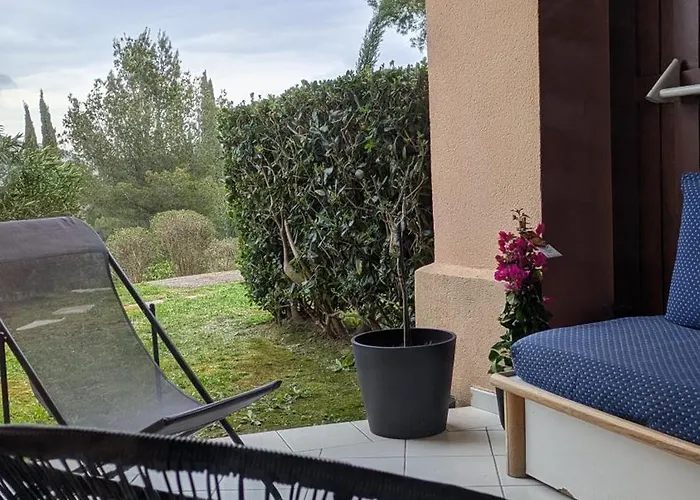 Rez De Jardin 4 Personnes Cap Esterel Apartmán