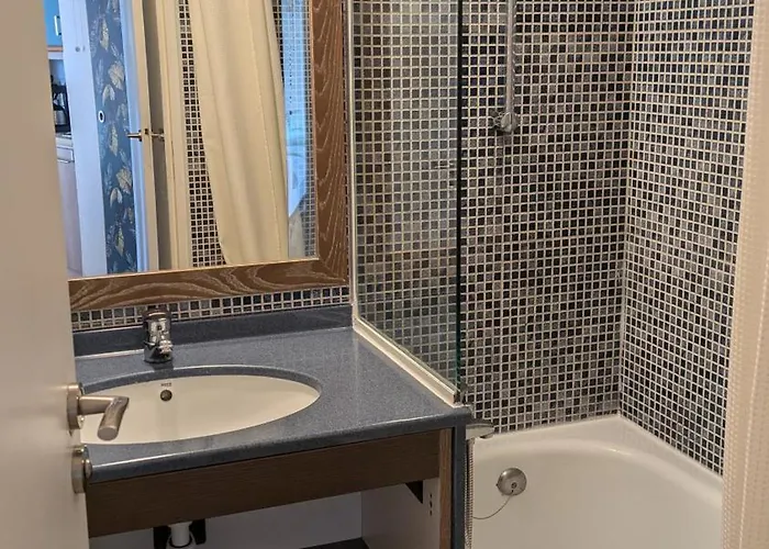 Rez De Jardin 4 Personnes Cap Esterel *